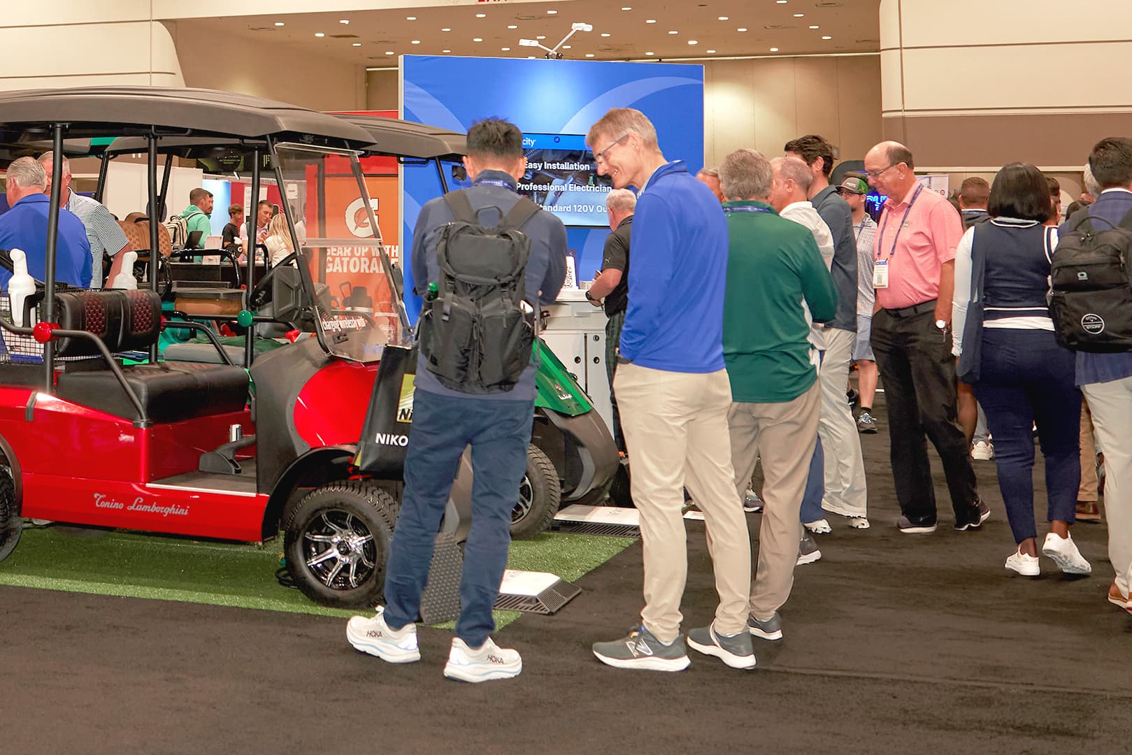 Morris Kesler interacting with a customer